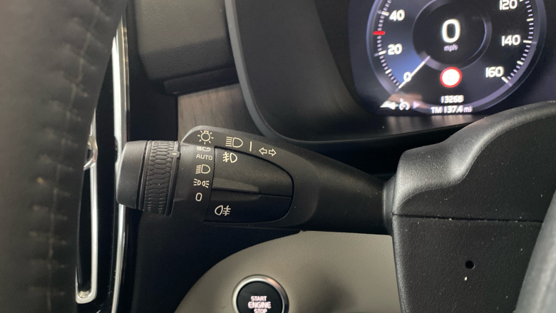 Volvo Xc40 1.5 T3 [163] Inscription 5dr Geartronic Petrol Estate